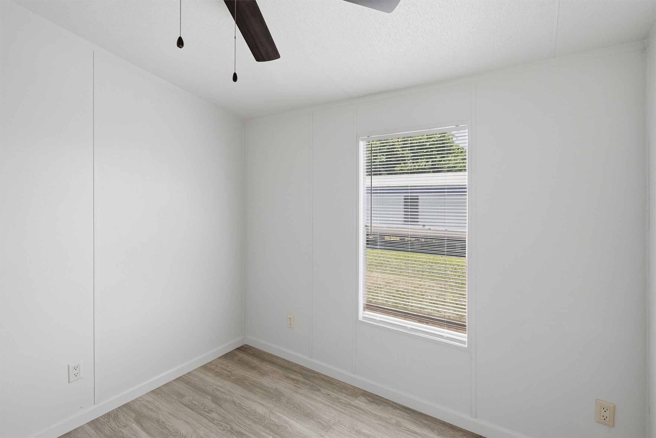 902 Flamingo Granbury TX 76049