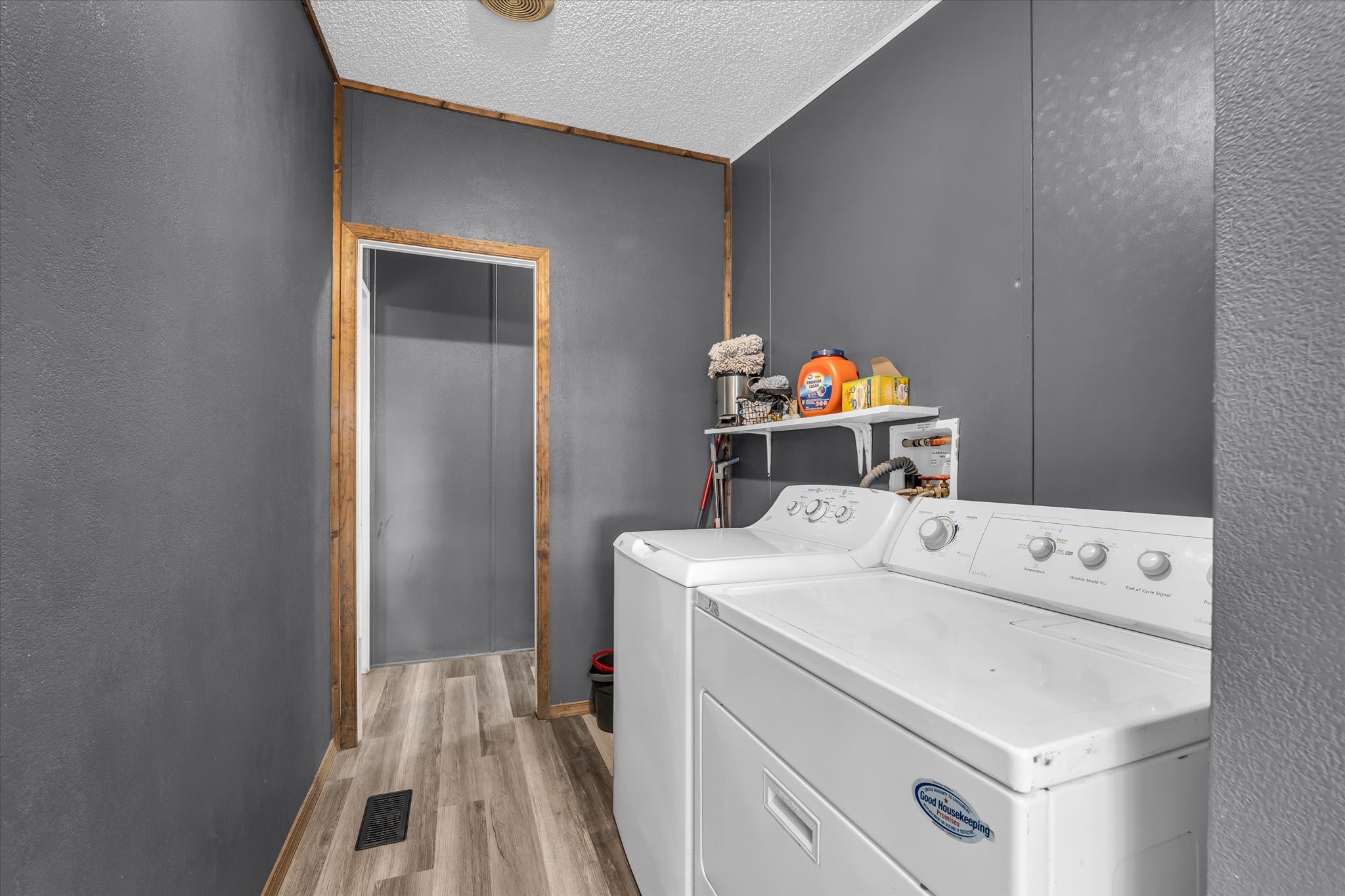 3615 Spring Valley Road Lorena TX 76655