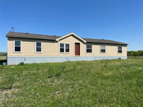 1115 County Road 4045 Ector TX 75439