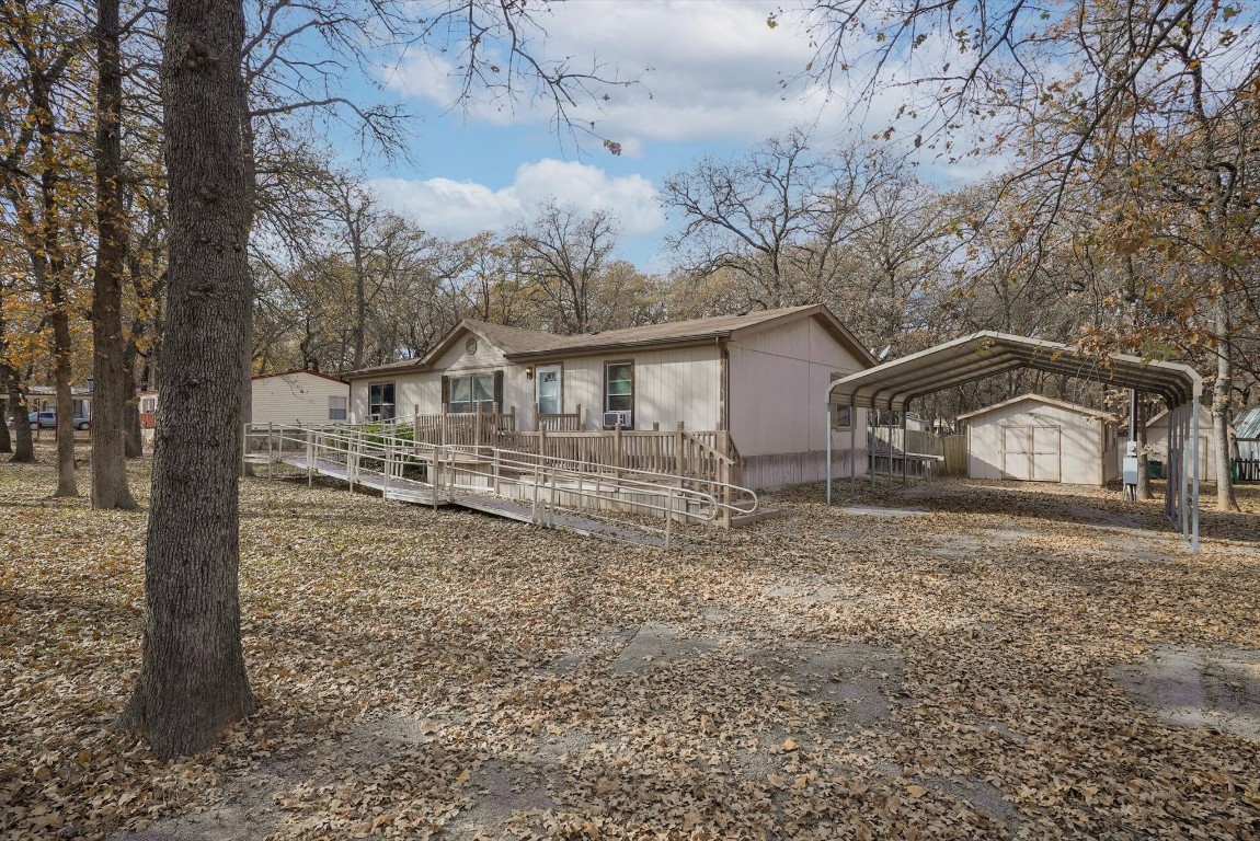 4950 Blue Water Circle Granbury TX 76049