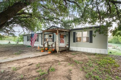 103 S Hogg Street Streetman TX 75859