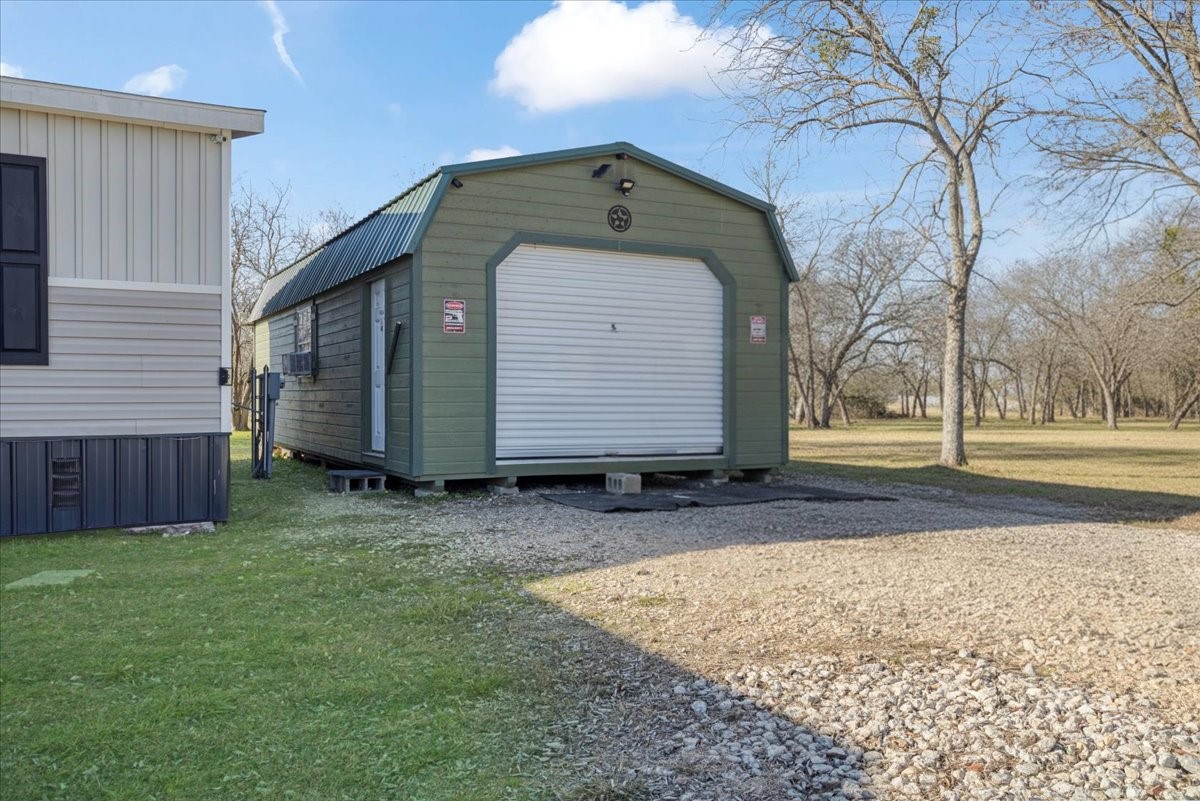 5740 County Road 1091 Celeste TX 75423