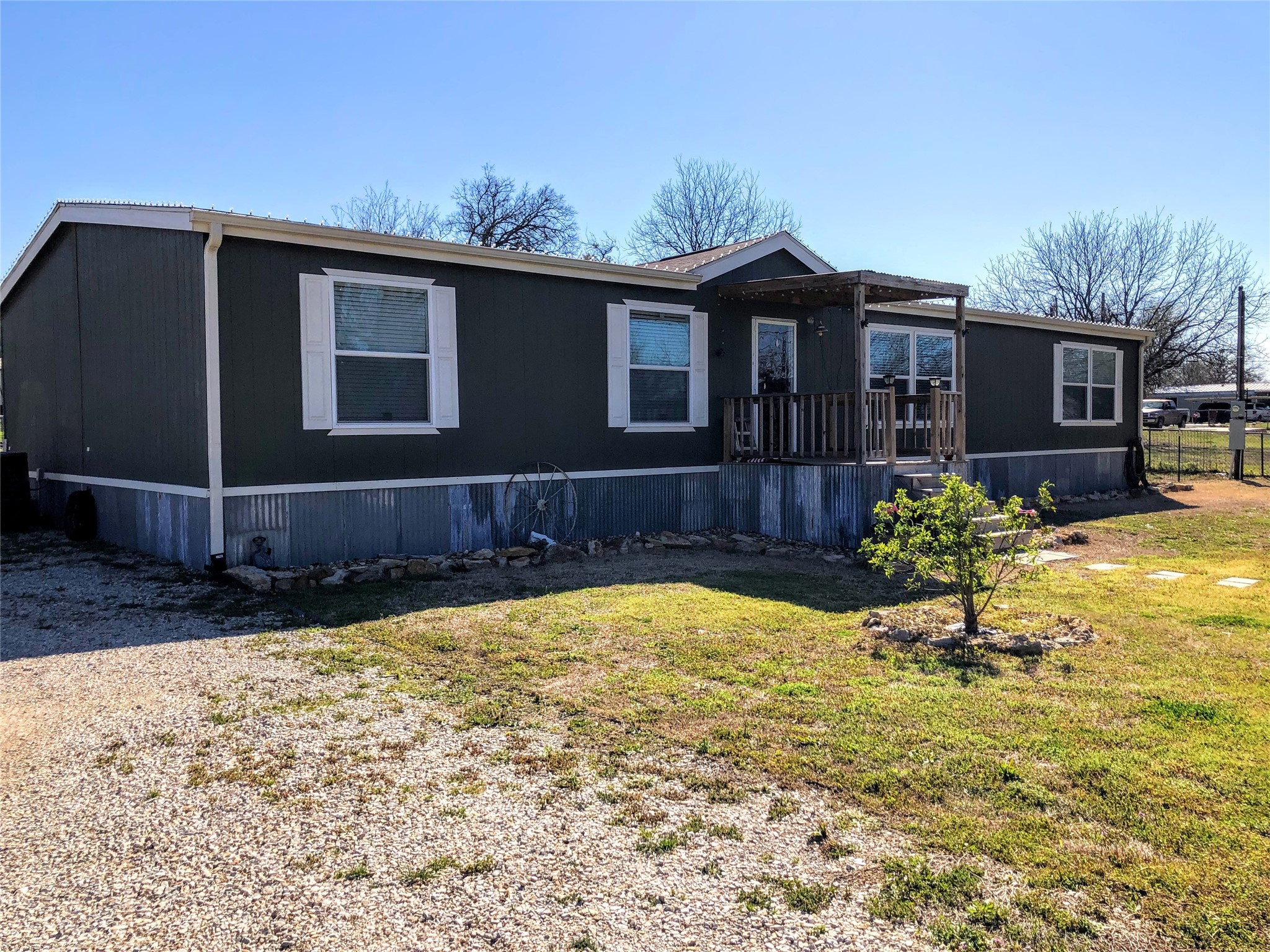 204 W Eaton Avenue Graford TX 76449