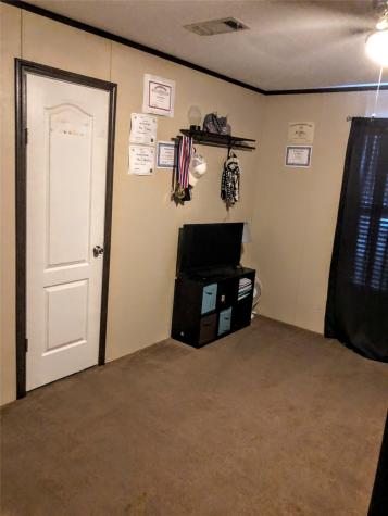 204 W Eaton Avenue Graford TX 76449