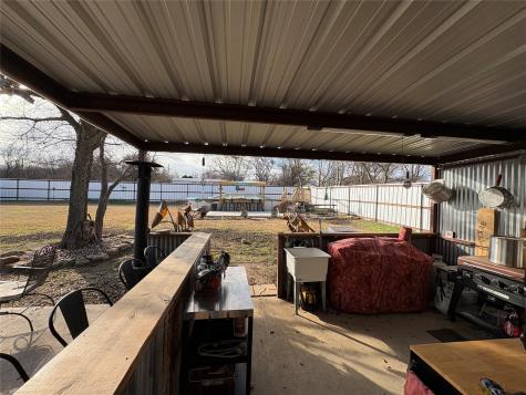 204 W Eaton Avenue Graford TX 76449