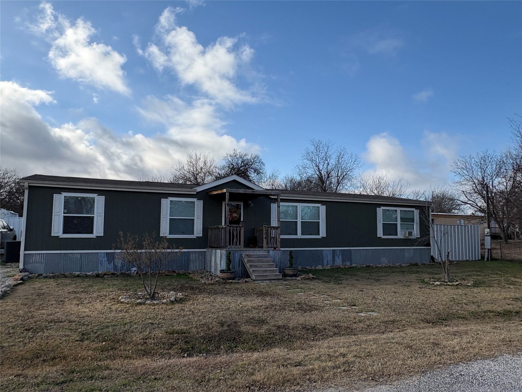 204 W Eaton Avenue Graford TX 76449