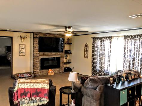 204 W Eaton Avenue Graford TX 76449
