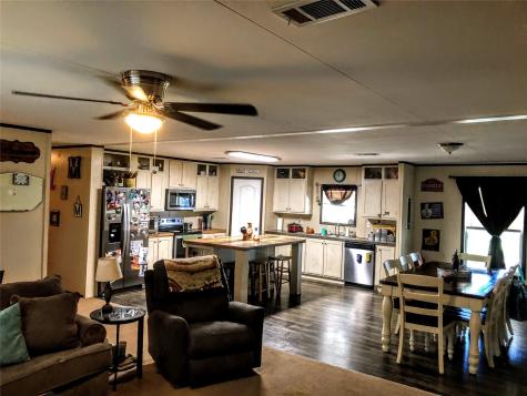 204 W Eaton Avenue Graford TX 76449