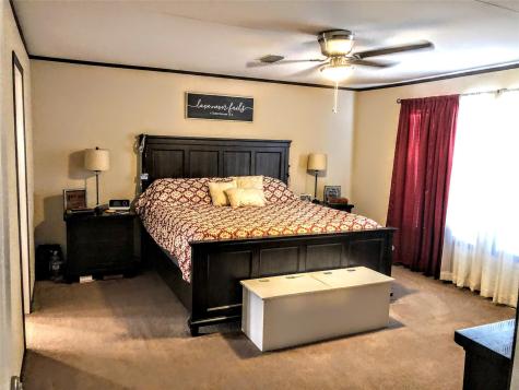 204 W Eaton Avenue Graford TX 76449