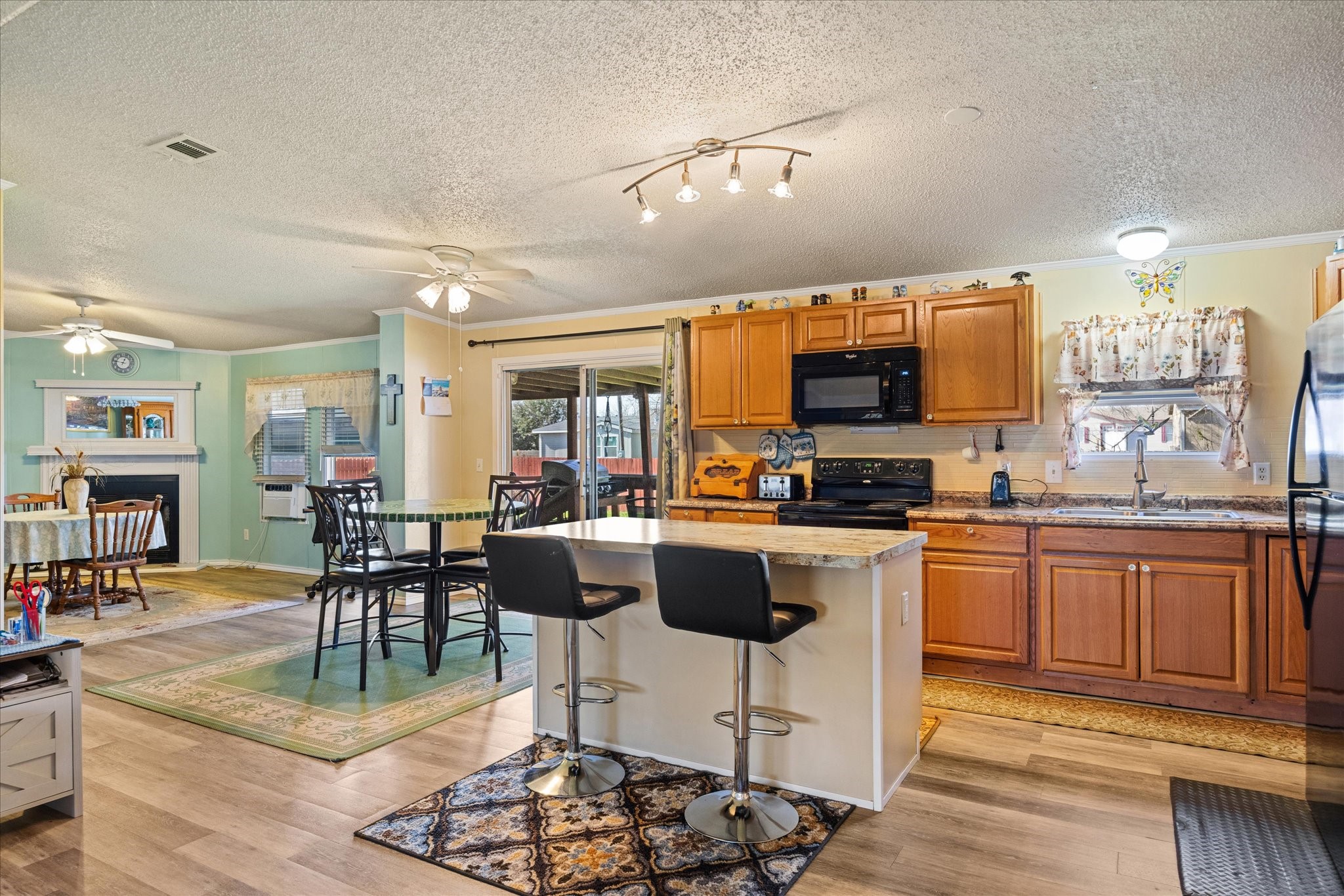 900 Flamingo Road Granbury TX 76049