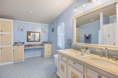 900 Flamingo Road Granbury TX 76049