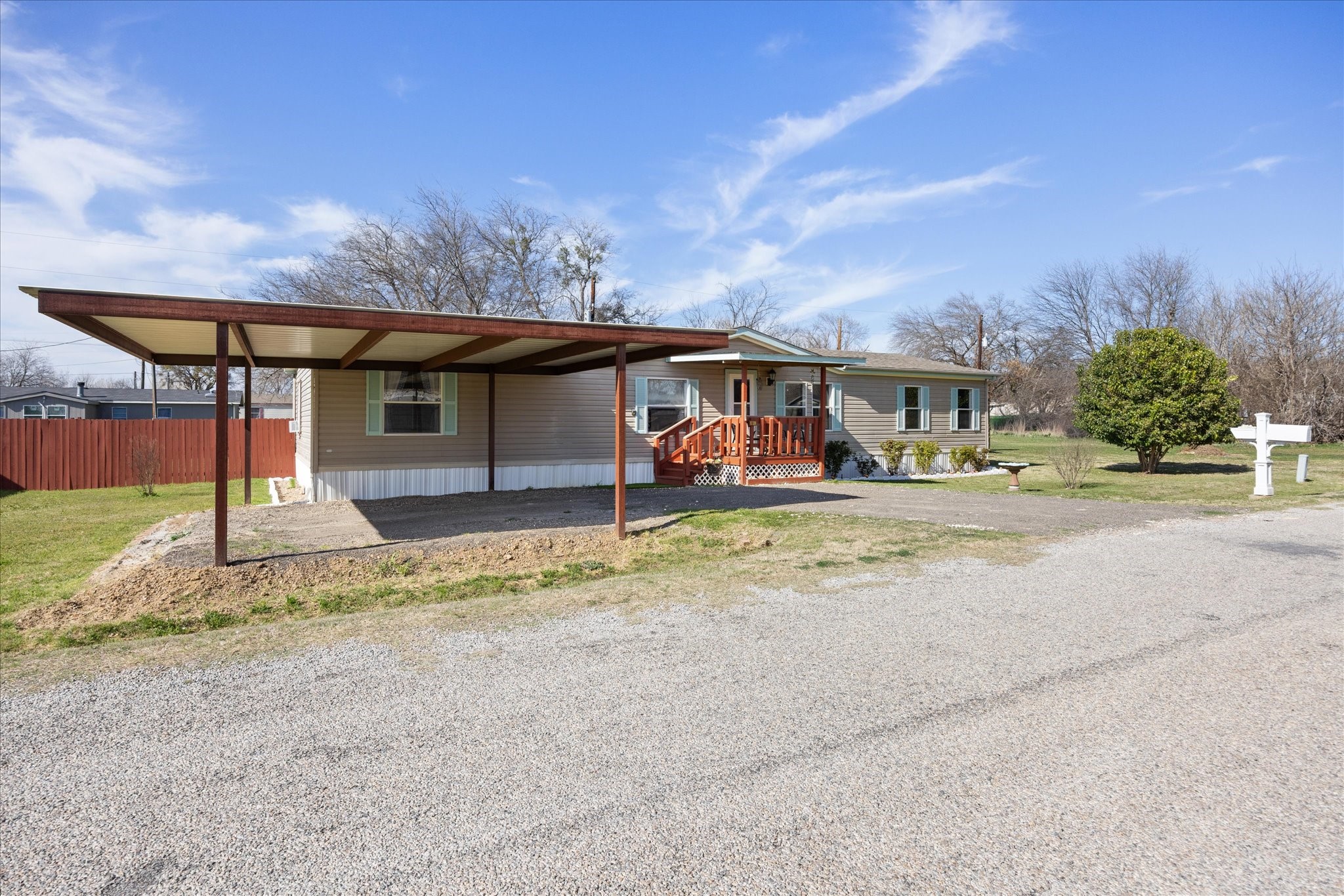 900 Flamingo Road Granbury TX 76049