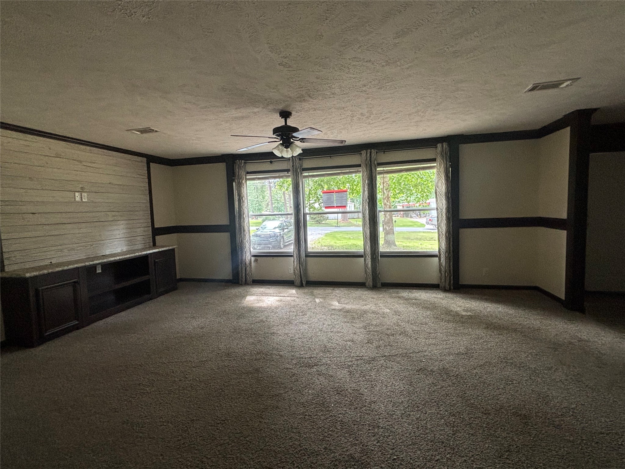 10297 Mcelroy Drive Keithville LA 71047
