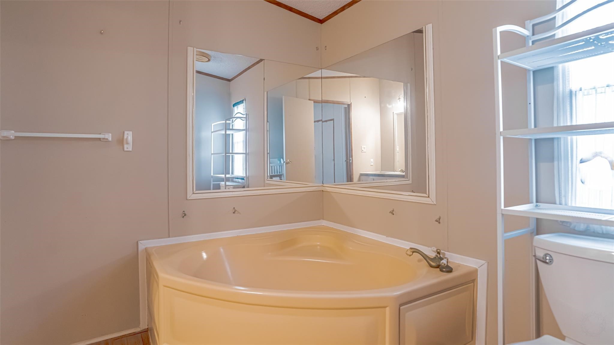 2717 Creek Drive Granbury TX 76048