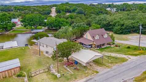 2717 Creek Drive Granbury TX 76048