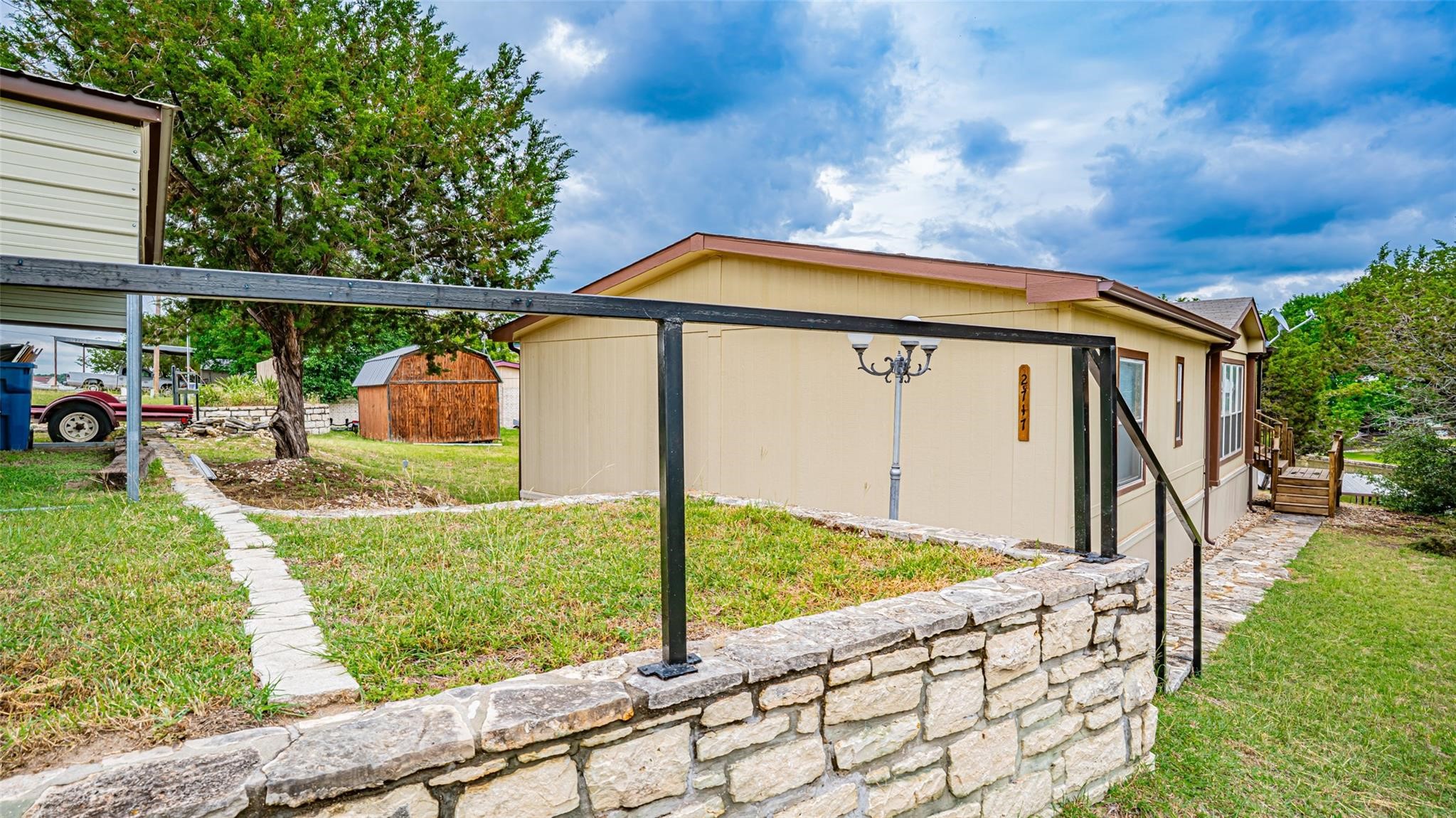 2717 Creek Drive Granbury TX 76048