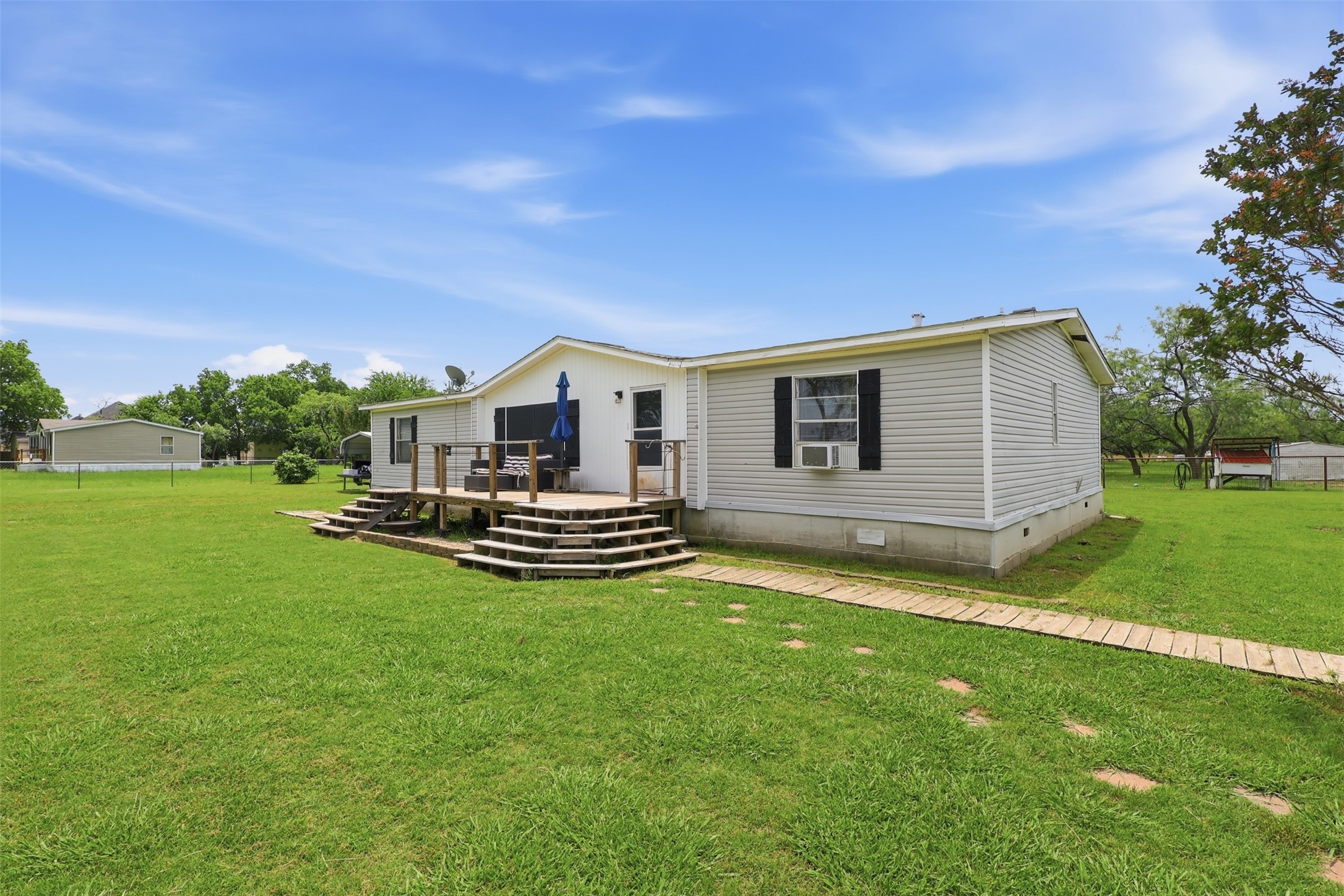 3657 County Road 2508 Caddo Mills TX 75135