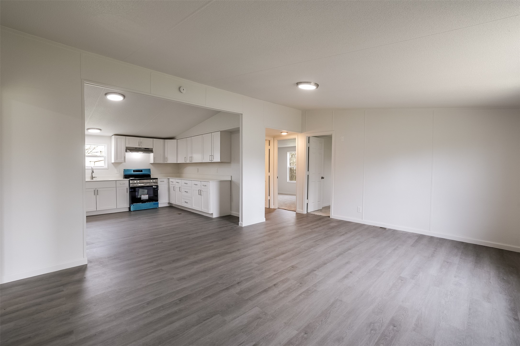 945 Walnut Street Reno TX 76020