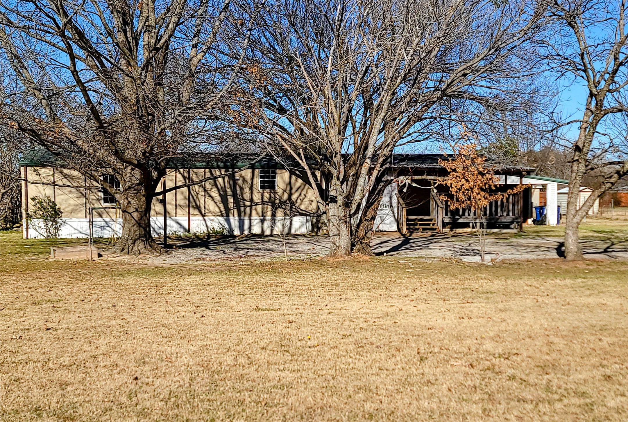1909 Lariat Lane Burleson TX 76028