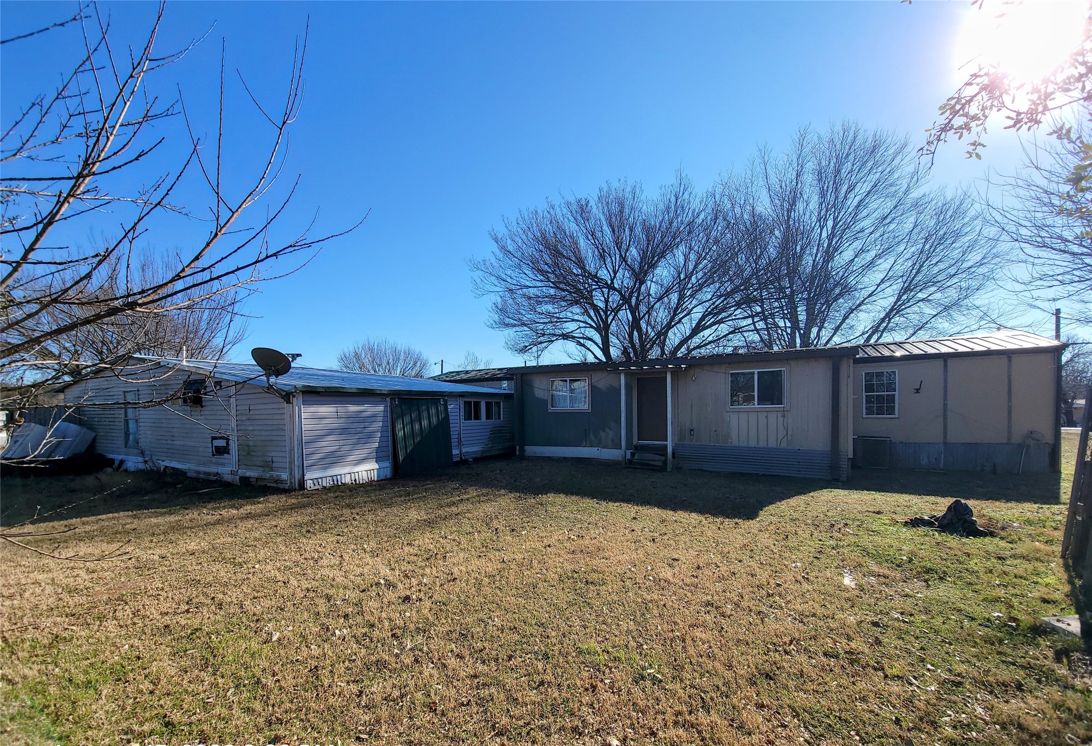 1909 Lariat Lane Burleson TX 76028