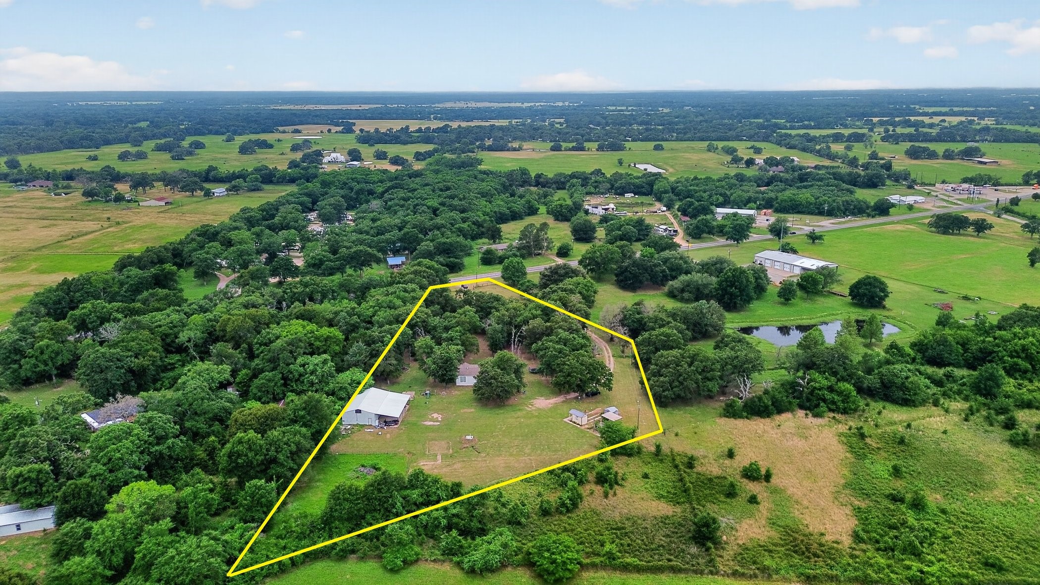 1001 N Seven Points Drive Kemp TX 75143