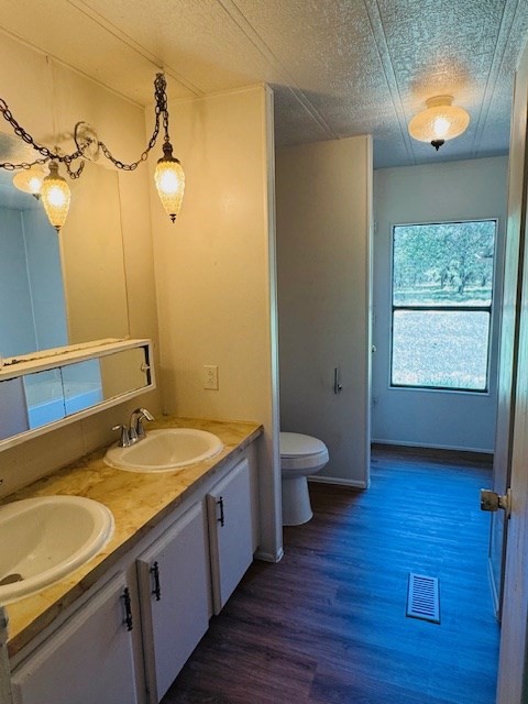 22565 Fm 148 Kemp TX 75143