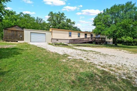 216 Country Side Court Springtown TX 76082
