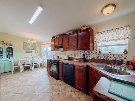706 County Road 2260 Corsicana TX 75109