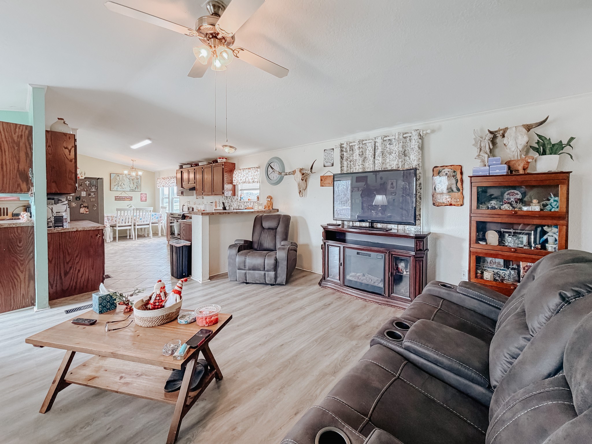706 County Road 2260 Corsicana TX 75109