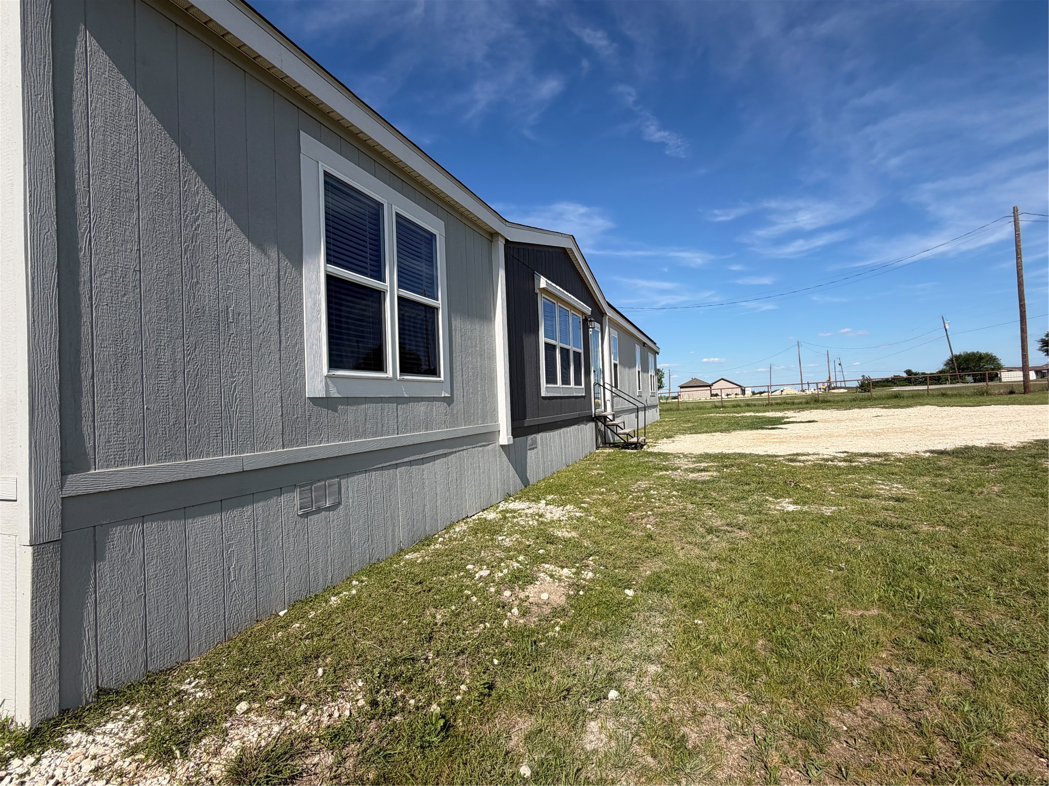 516 Glendale Drive Godley TX 76044