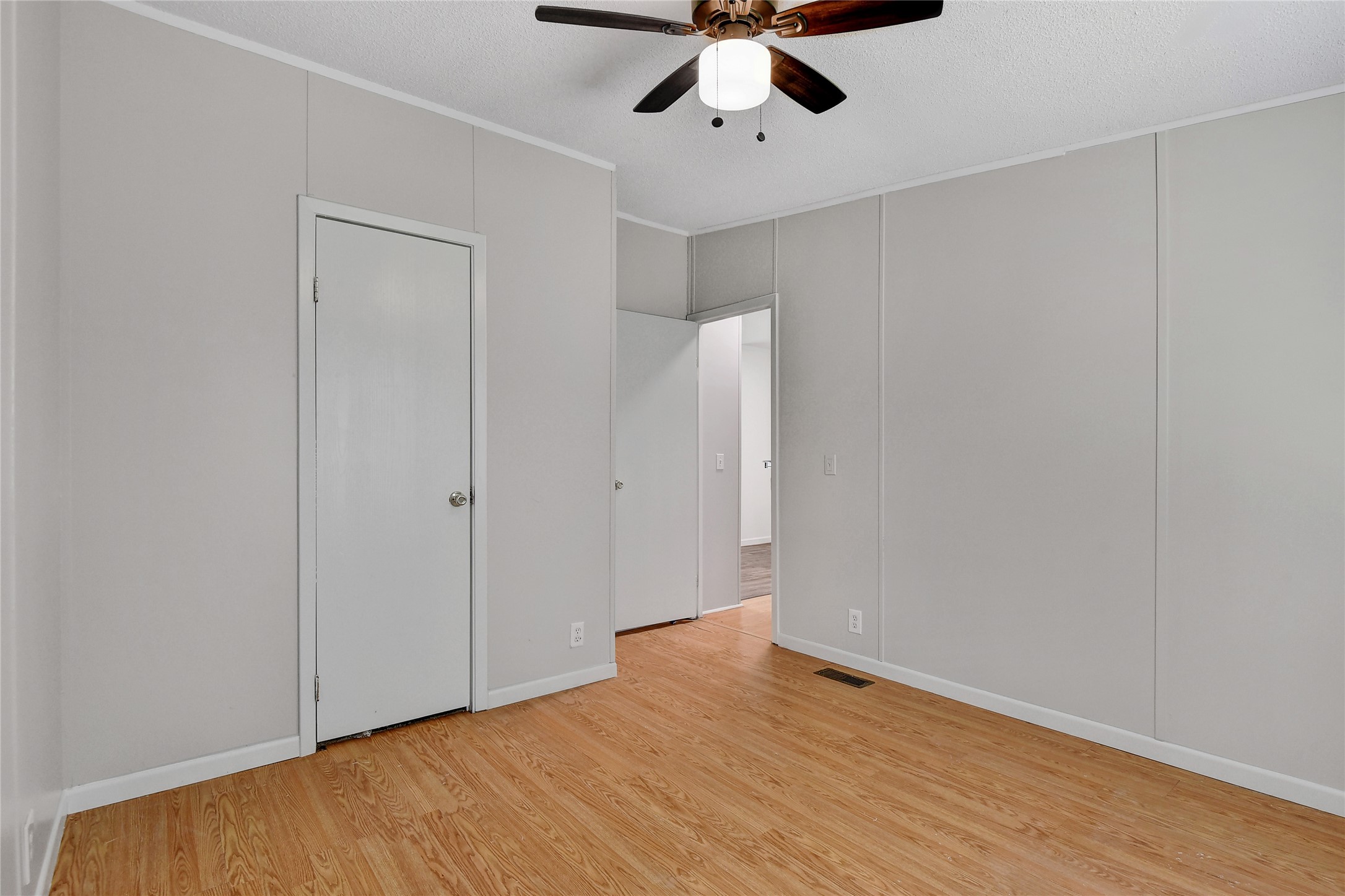 468 E Fm 120 Denison TX 75021