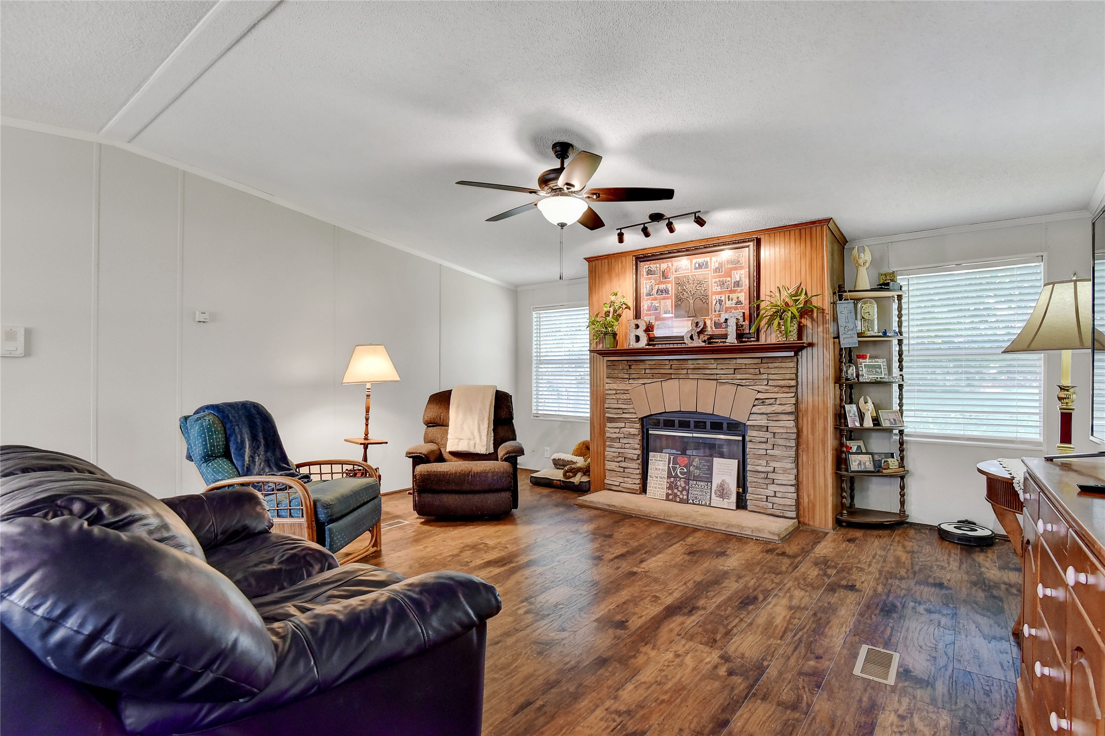 468 E Fm 120 Denison TX 75021