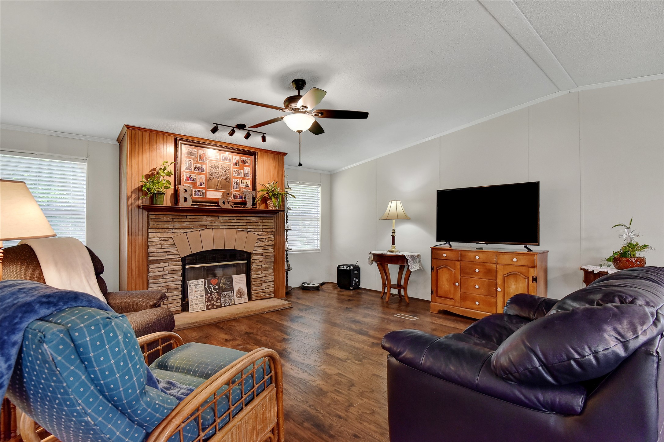 468 E Fm 120 Denison TX 75021