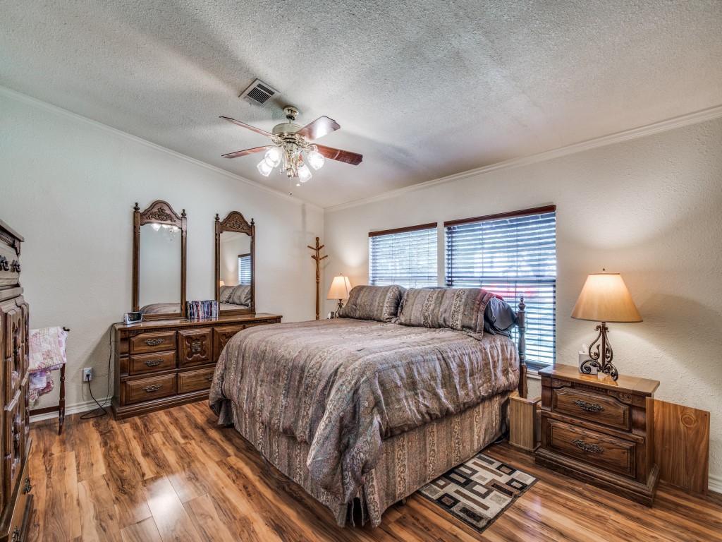 233 Esquire Estates Road Mabank TX 75156