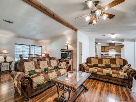 233 Esquire Estates Road Mabank TX 75156