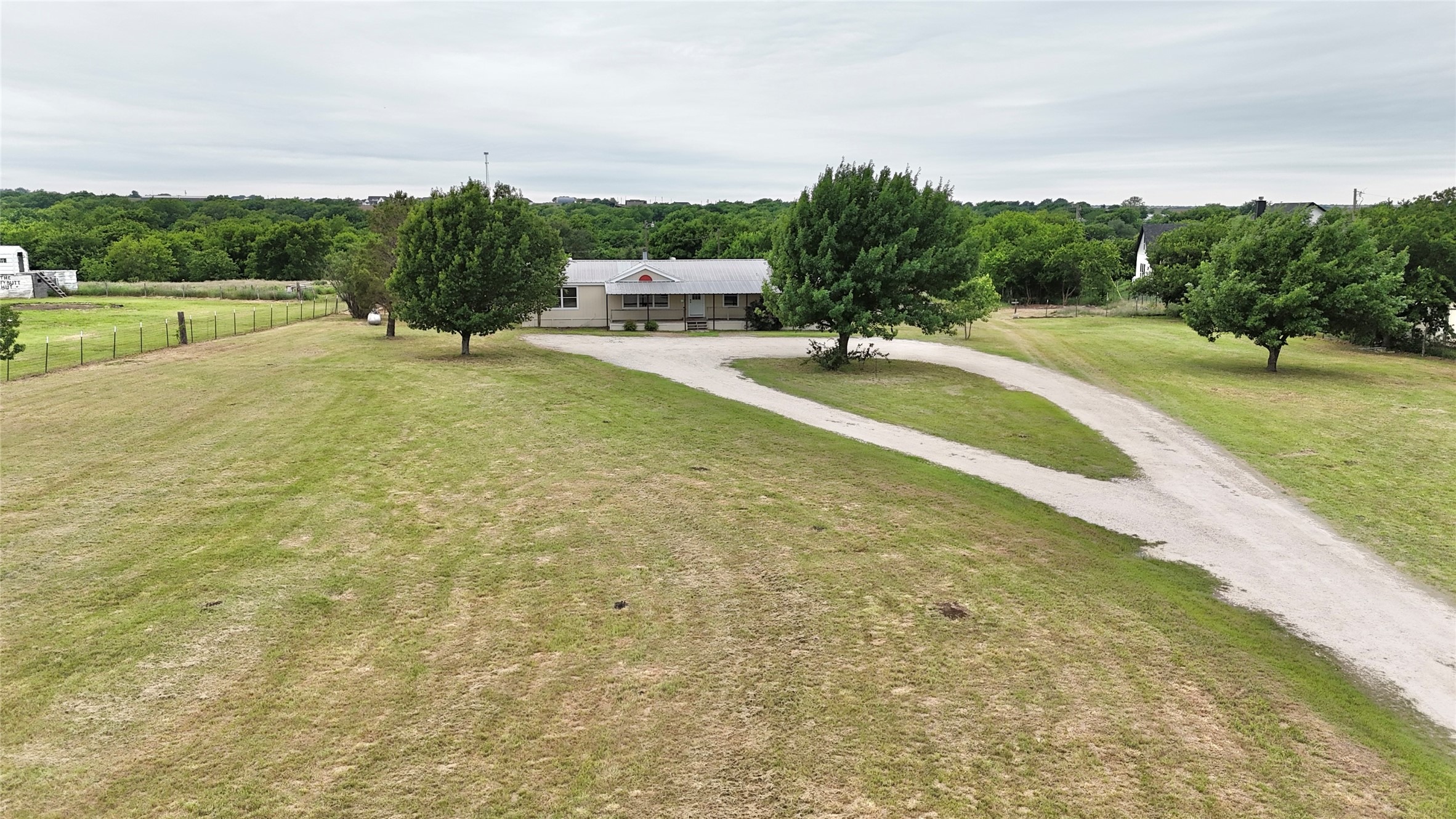 9721 Limestone Court Joshua TX 76058