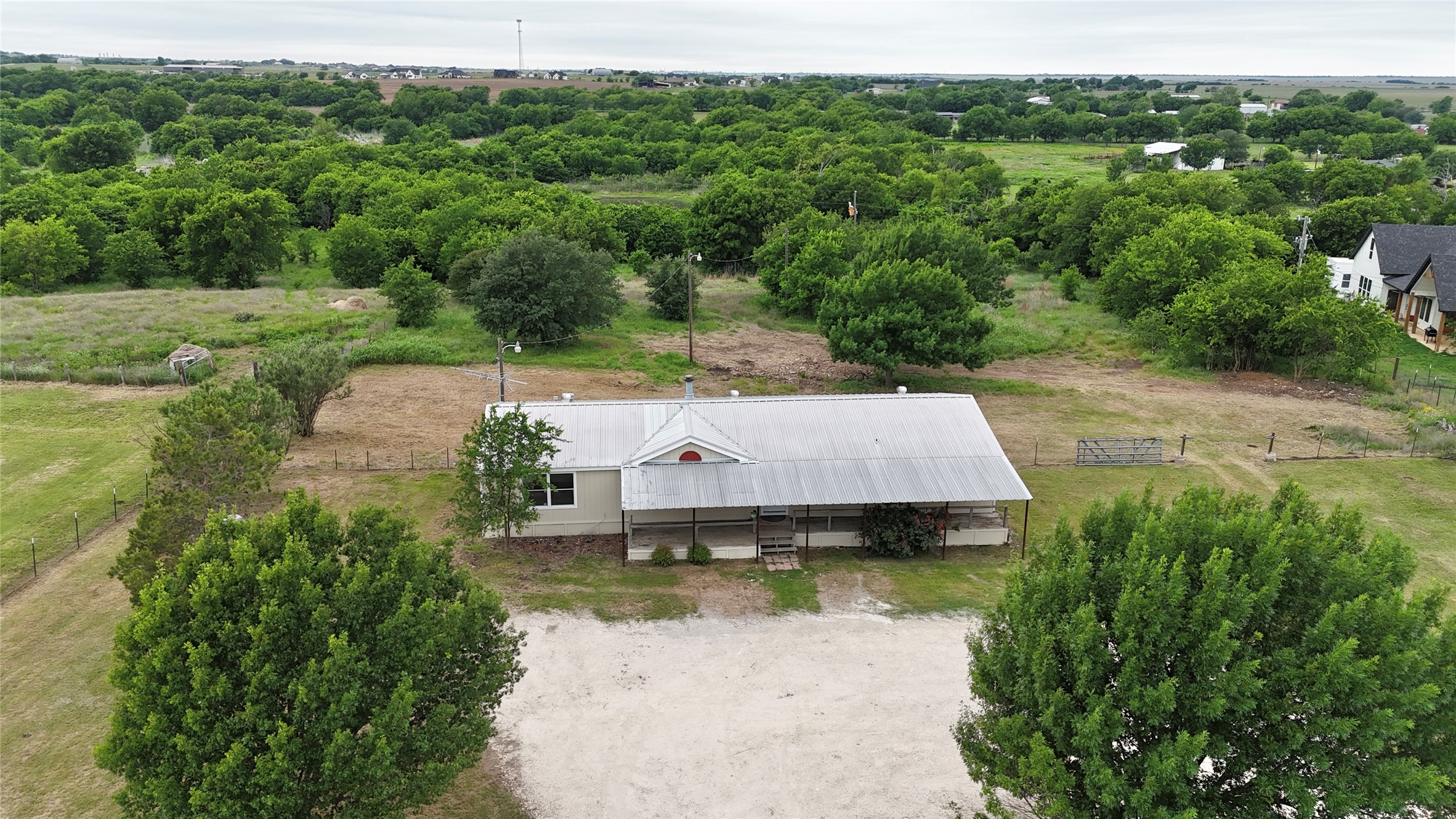 9721 Limestone Court Joshua TX 76058