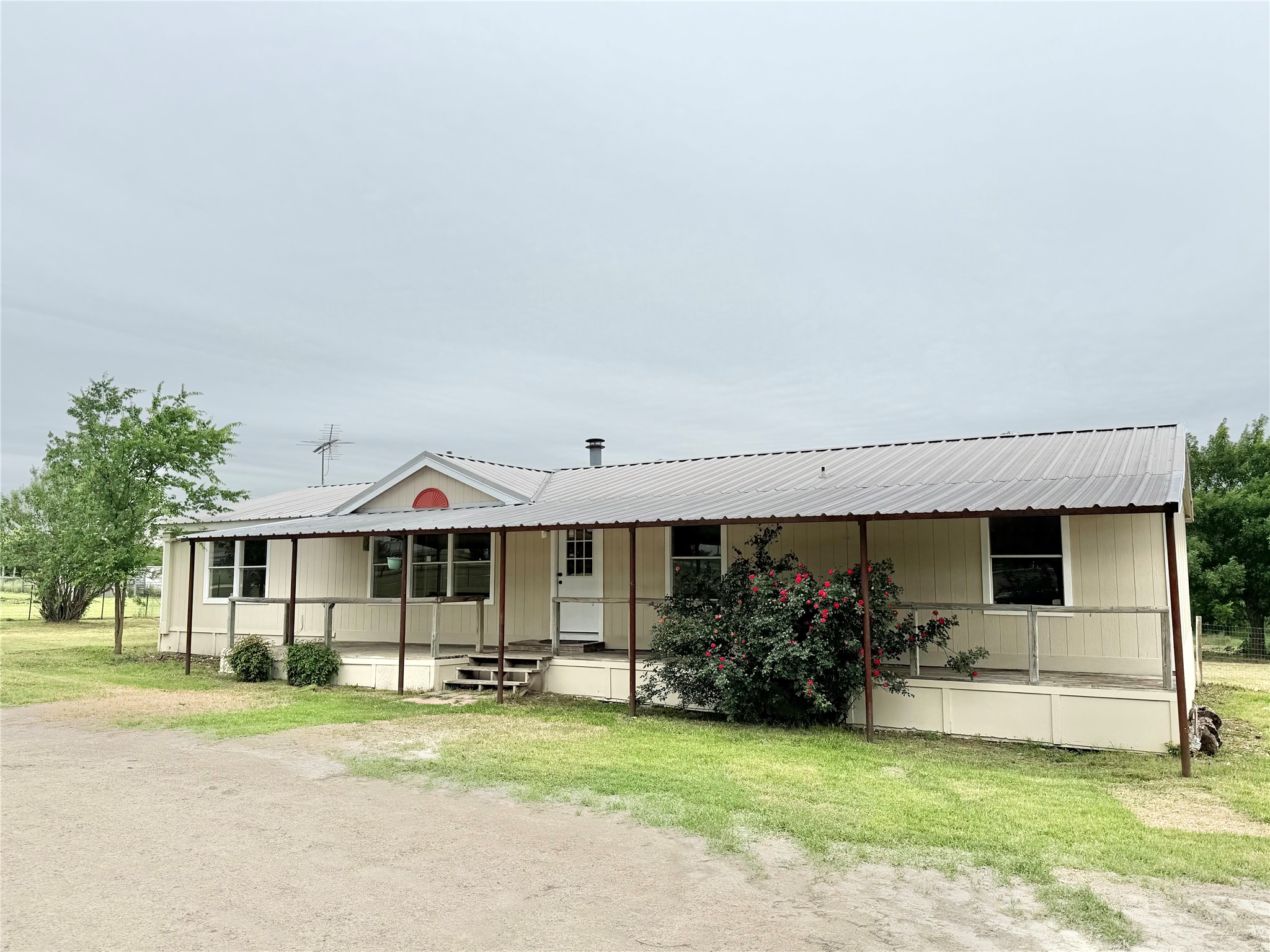 9721 Limestone Court Joshua TX 76058