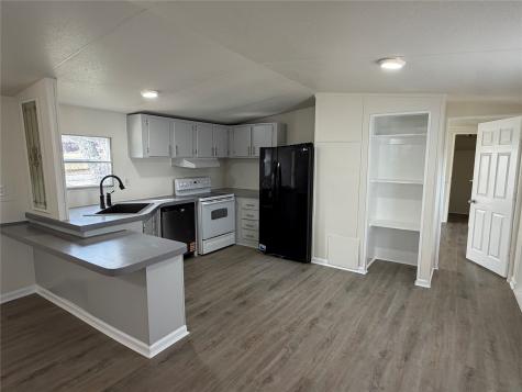 3601 Hedge Row Street Granbury TX 76048