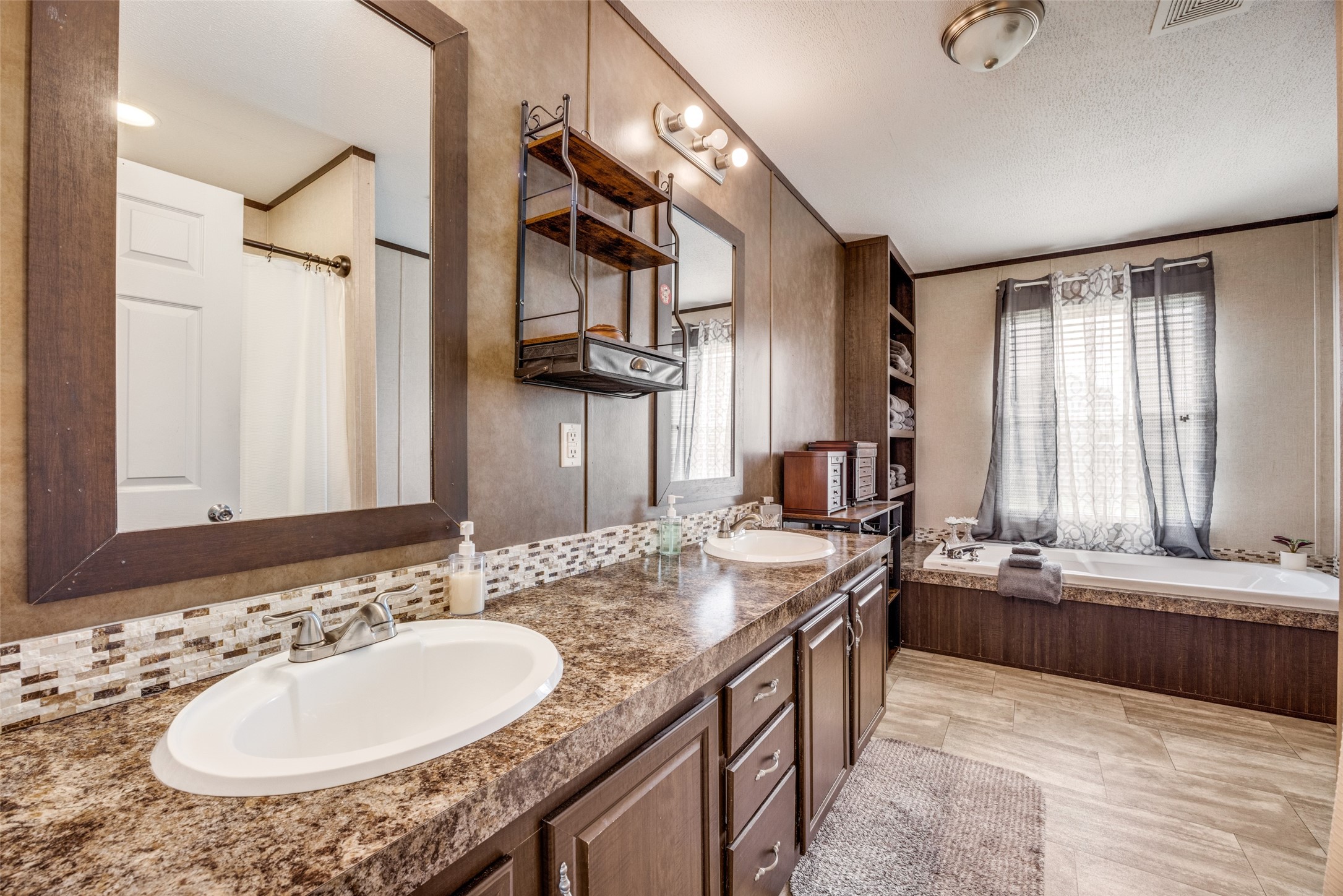 11578 County Road 736 Princeton TX 75407