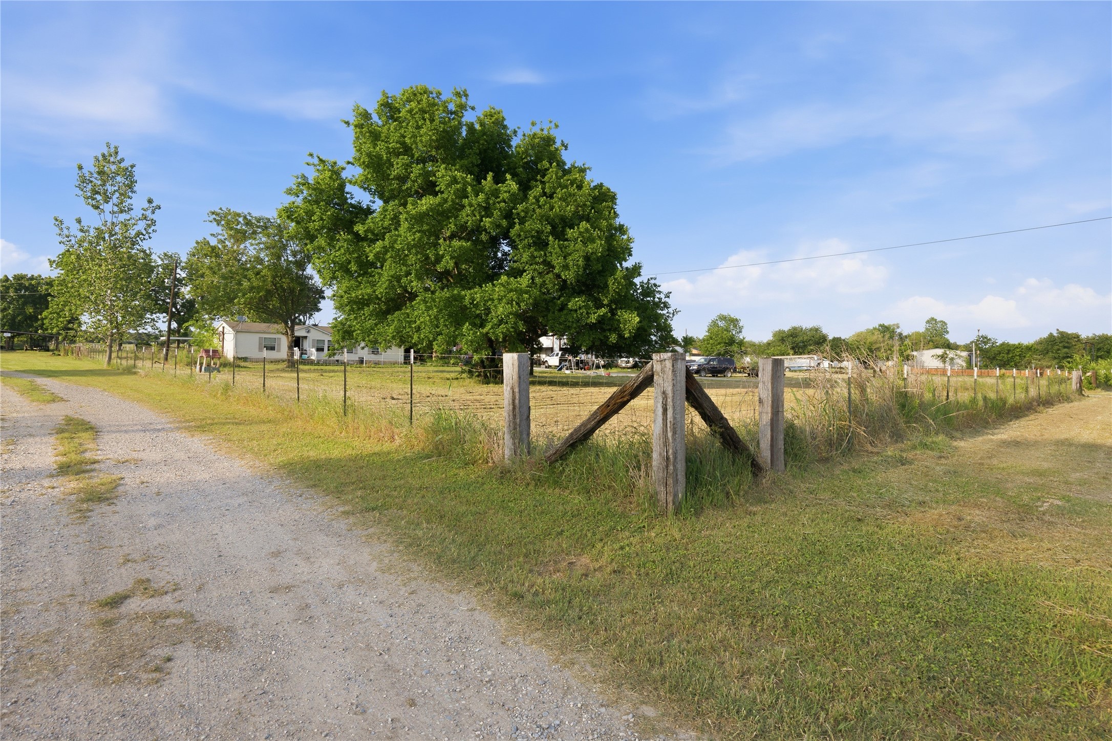 2449 E Fm 120 Denison TX 75021