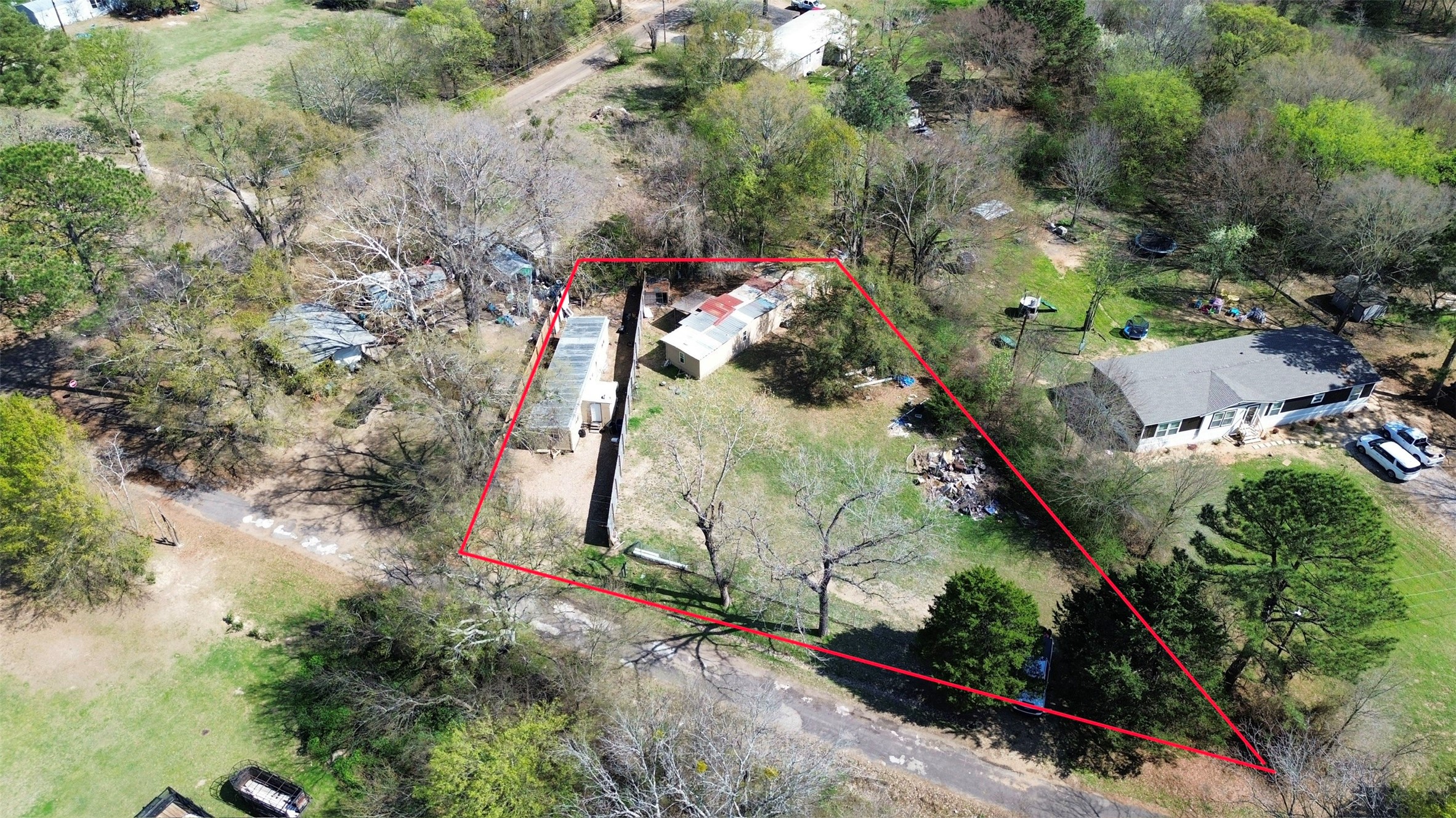610 Vz County Road 1501 Van TX 75790
