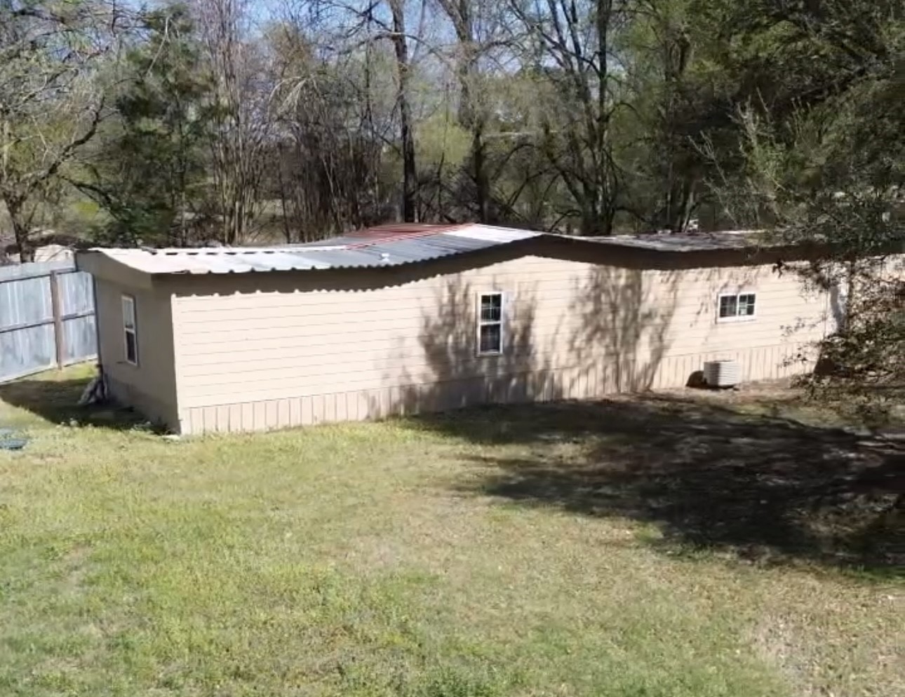 610 Vz County Road 1501 Van TX 75790