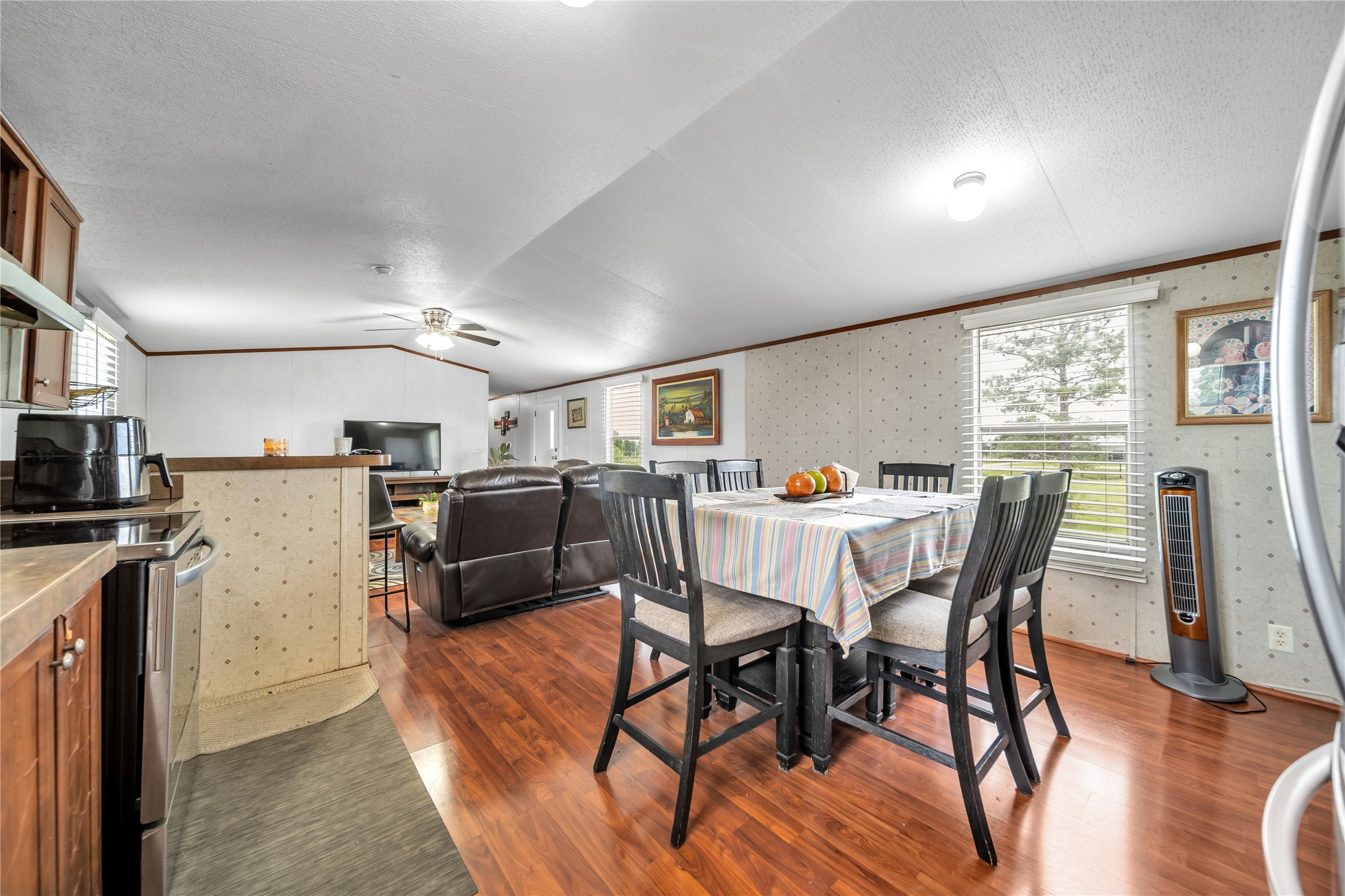 1782 Fm 1569 Greenville TX 75401