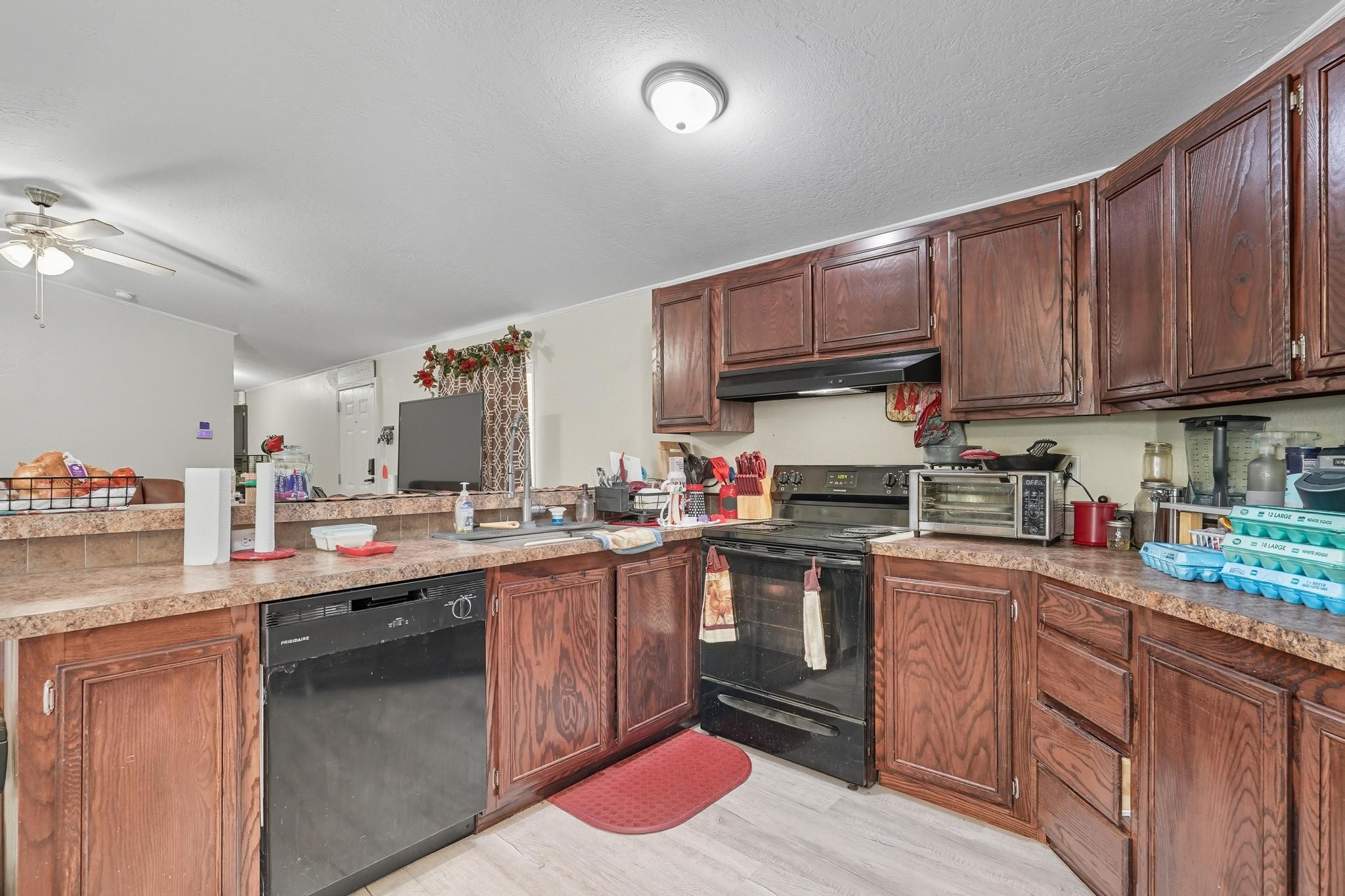 1104 W New Mexico Avenue Sweetwater TX 79556
