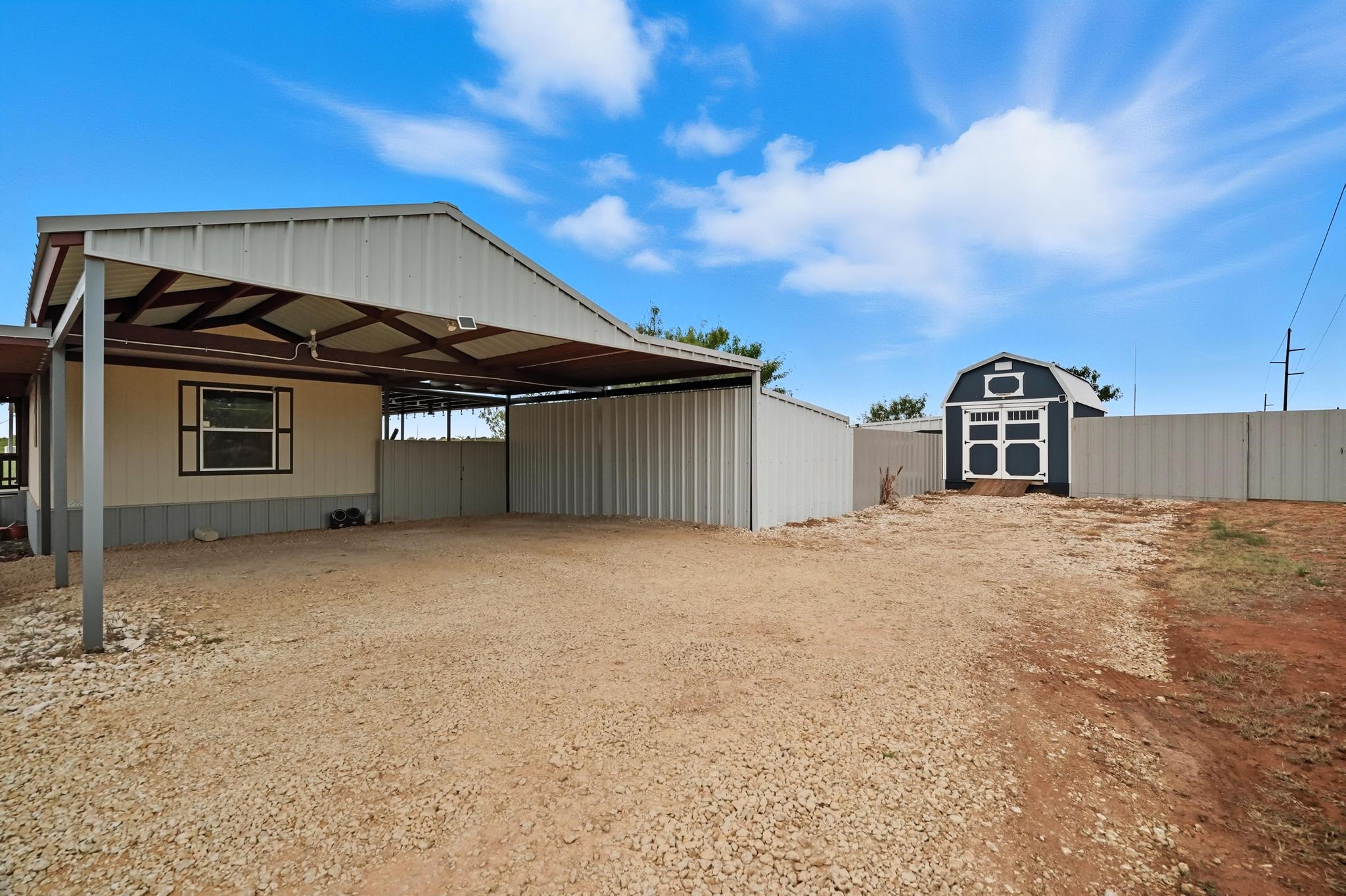 1104 W New Mexico Avenue Sweetwater TX 79556