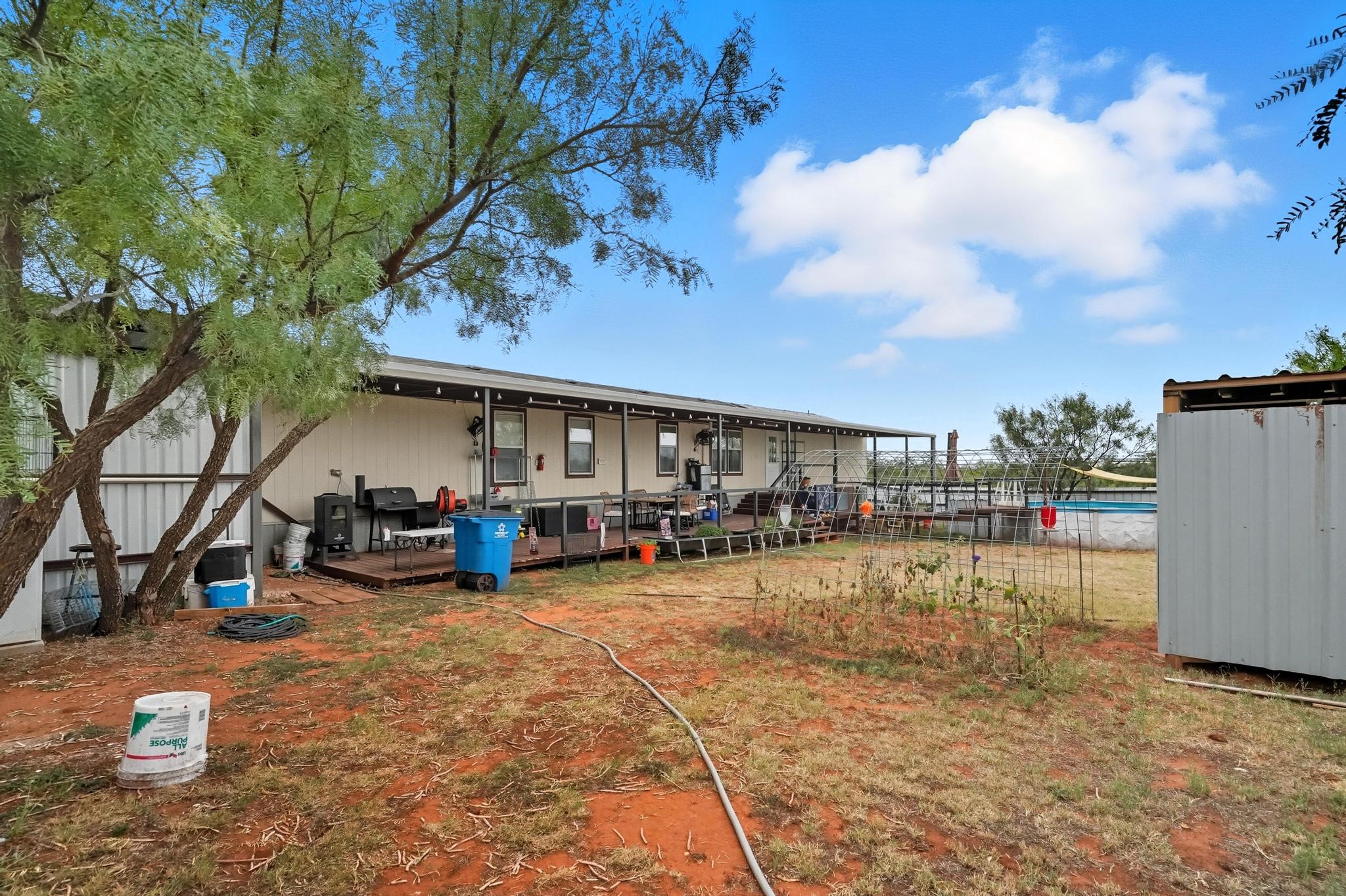 1104 W New Mexico Avenue Sweetwater TX 79556