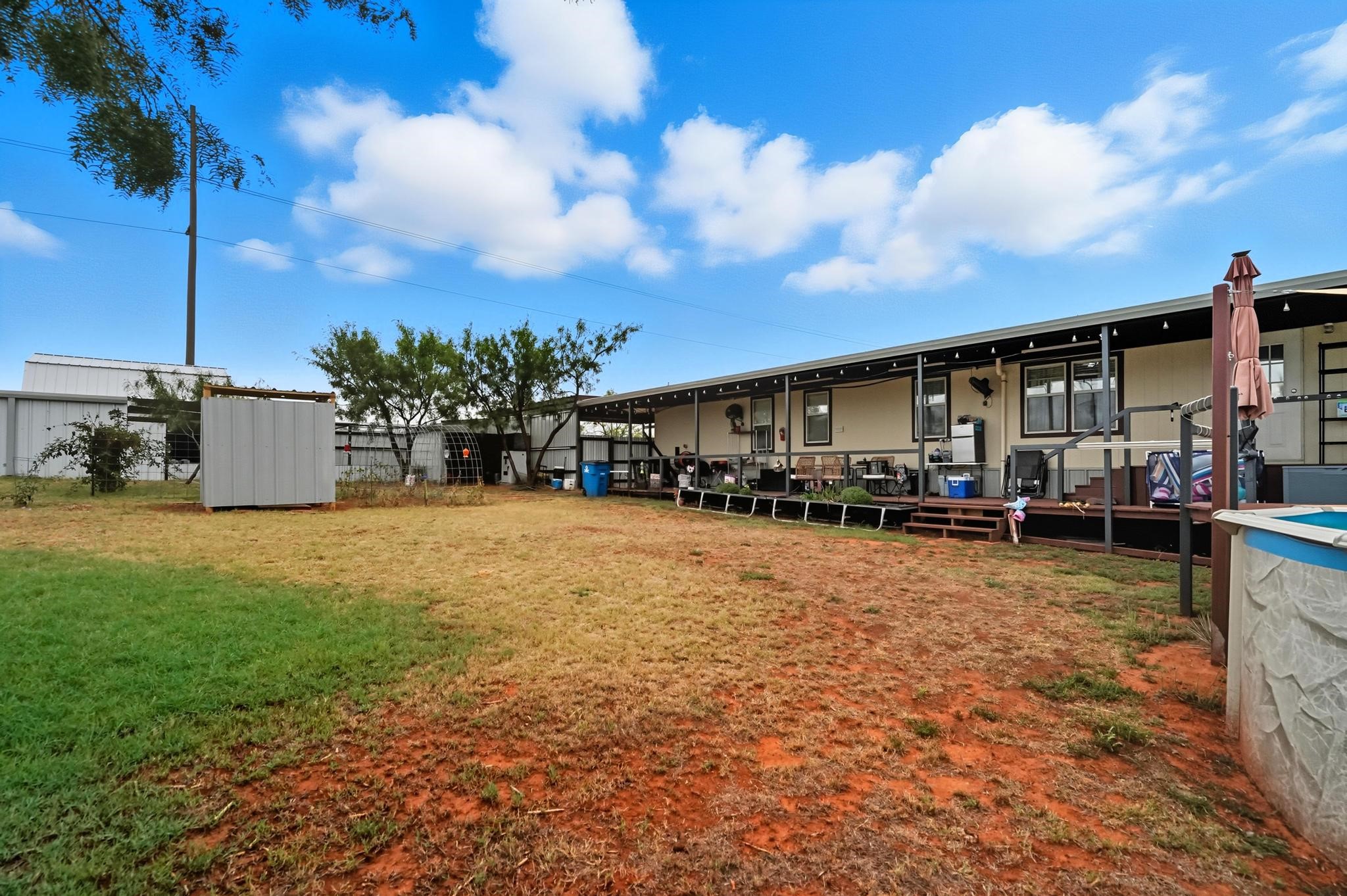 1104 W New Mexico Avenue Sweetwater TX 79556