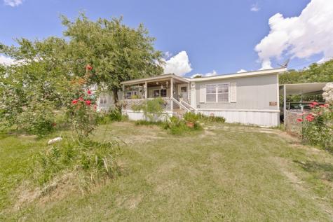 308 S Mill Street Bowie TX 76230