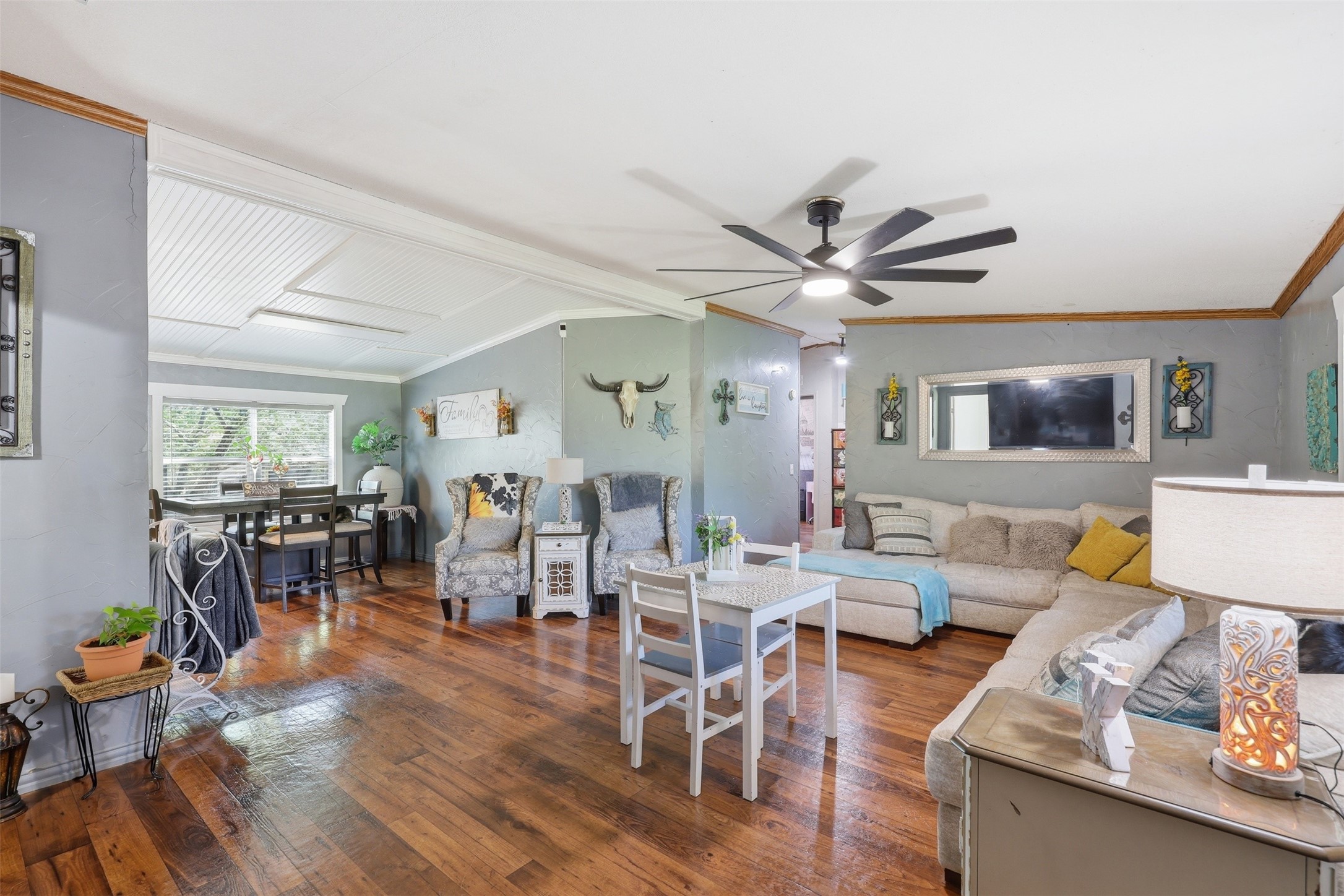 1000 Forest Oaks Street Azle TX 76020